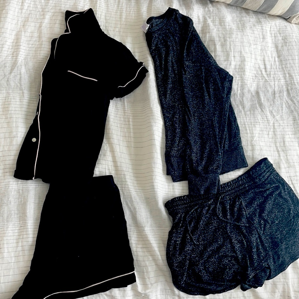 2 pairs of Stars Above pjs